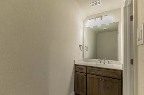 Bath - 16833 Chapel Rd, Lorena, TX 76655 photo 5 of 8