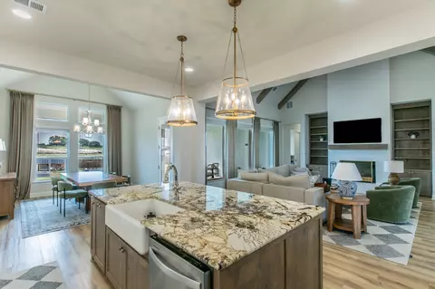 Kitchen - 16833 Chapel Rd, Lorena, TX 76655 photo 3 of 4