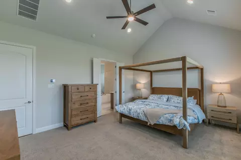 Bedroom - 16833 Chapel Rd, Lorena, TX 76655 photo 2 of 5