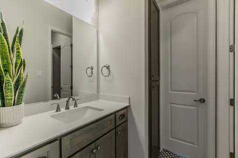 Bath - 16833 Chapel Rd, Lorena, TX 76655 photo 8 of 8
