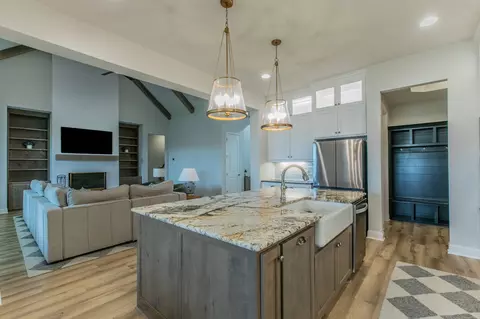 Kitchen - 16833 Chapel Rd, Lorena, TX 76655 photo 4 of 4