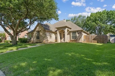 1616 Bar Harbor Dr, Flower Mound, TX 75028