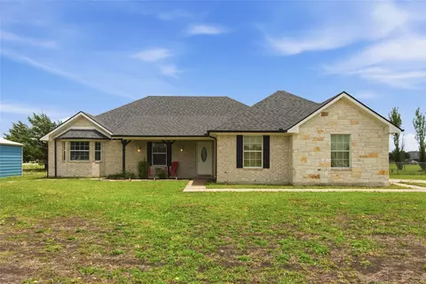 137 Judah Cir, Trenton, TX 75490