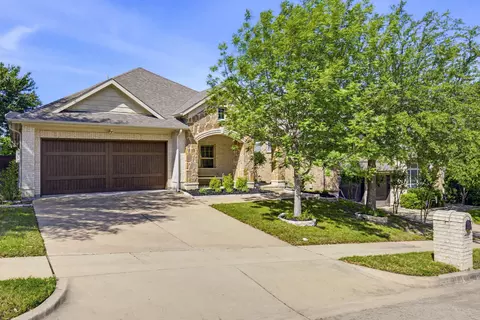 7332 Brightwater Rd, Fort Worth, TX 76132