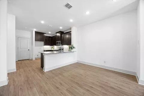 Other - 818 Trace Hawk Ln, Arlington, TX 76005 photo 2 of 6