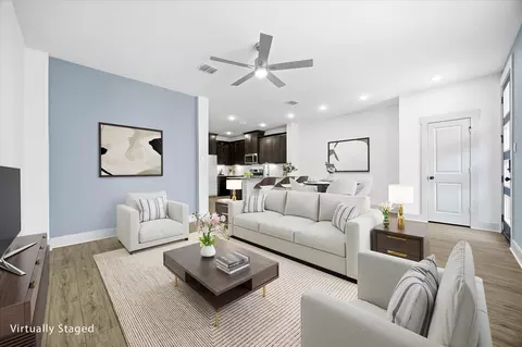 Living - 818 Trace Hawk Ln, Arlington, TX 76005 photo 1 of 4