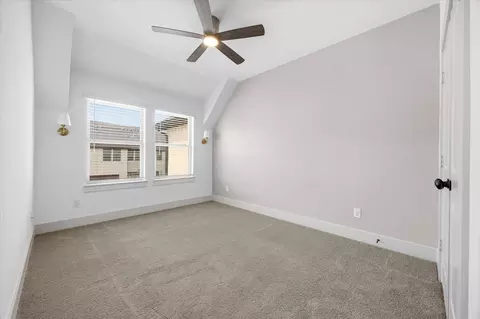 Bedroom - 818 Trace Hawk Ln, Arlington, TX 76005 photo 4 of 7