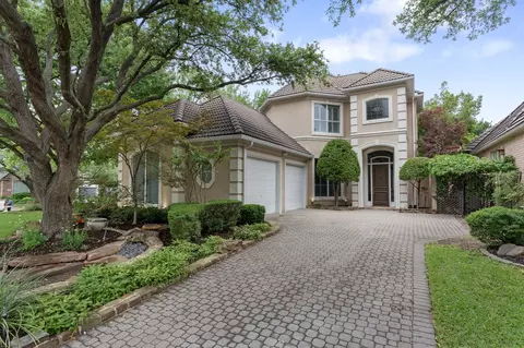 17 Woodcreek Ln, Frisco, TX 75034