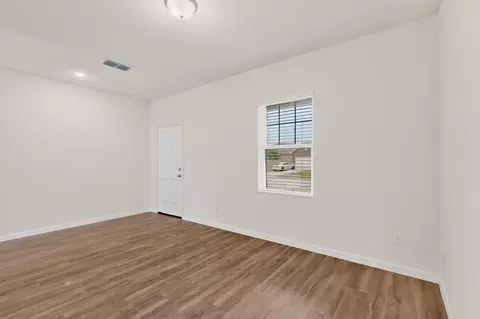 Living - 1918 Wolf Run, Anna, TX 75409 photo 1 of 6