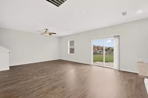 Living - 1918 Wolf Run, Anna, TX 75409 photo 3 of 6
