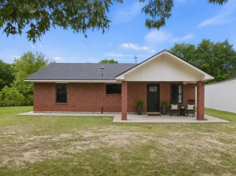 7479 County Road 1200, Mount Pleasant, TX 75455