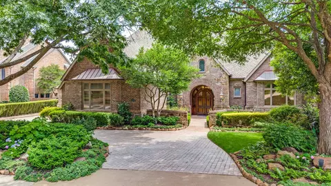 4735 Stonehollow Way, Dallas, TX 75287