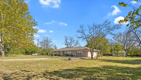 3751 Fm 903, Farmersville, TX 75442