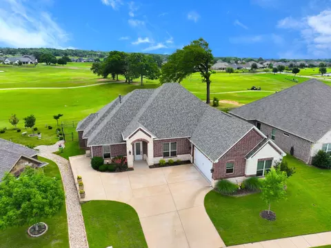 2025 Clive Dr, Granbury, TX 76048
