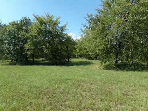 000 E Cherry St, Paris, TX 75460 photo 3