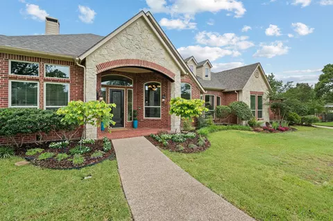 122 W Carruth Ln, Double Oak, TX 75077