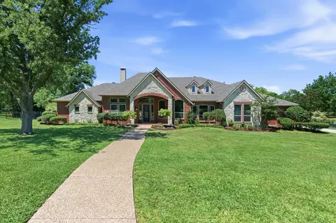 122 W Carruth Ln, Double Oak, TX 75077