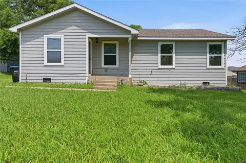 505 S 5th St, Crandall, TX 75114