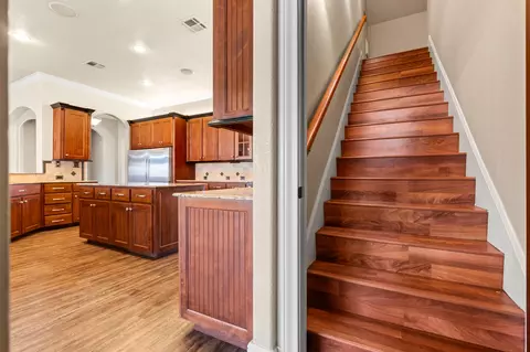 Entry Way - 400 E Spurgeon St, Itasca, TX 76055 photo 5 of 5