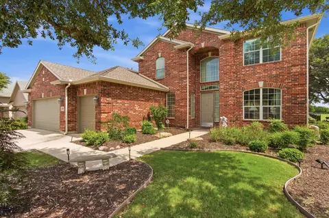 9601 Grandview Dr, Denton, TX 76207