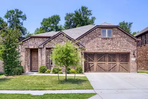 555 Svenson Ln, Lavon, TX 75166
