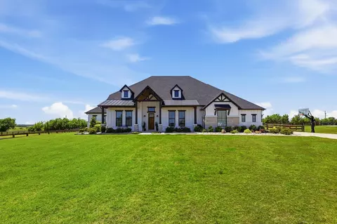 3401 Crosshill Ct, Northlake, TX 76247