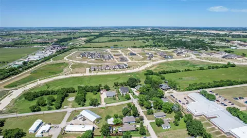 312 E Beech St, Celina, TX 75009 photo 20