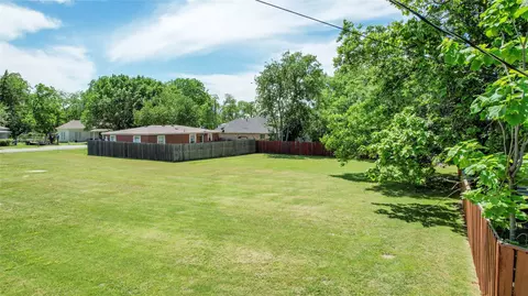 312 E Beech St, Celina, TX 75009 photo 34