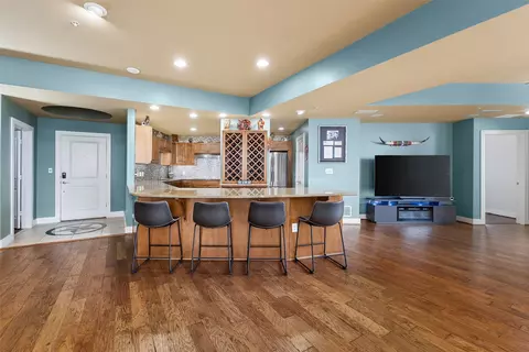 411 W 7th St #806, Fort Worth, TX 76102