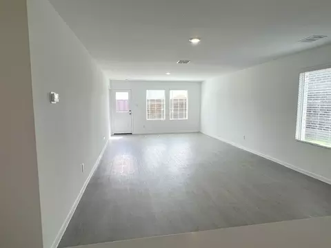 1348 Alfred St, Howe, TX 75459 photo 5