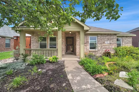 204 Victoria Dr, Royse City, TX 75189