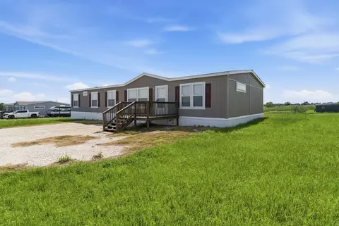 303 Mesa Rdg, Decatur, TX 76234
