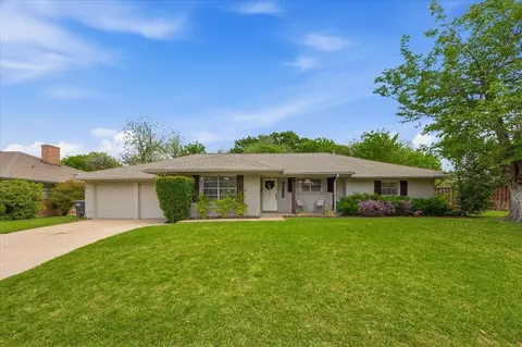 4405 Westlake Dr, Fort Worth, TX 76109