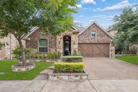 804 Duckett Dr, Euless, TX 76039