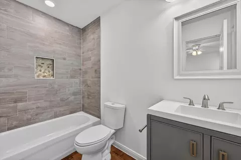 Bath - 422 E Shepherd St, Denison, TX 75021 photo 1 of 2
