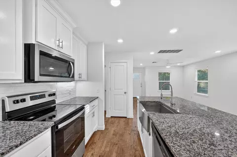 Kitchen - 422 E Shepherd St, Denison, TX 75021 photo 1 of 3