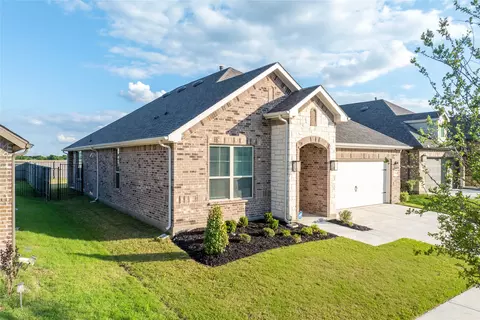 7518 Wild Mint Trl, Venus, TX 76084