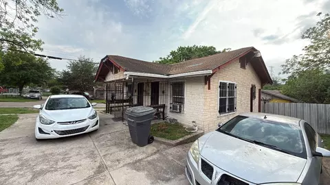 2431 Britton Dr, Dallas, TX 75216