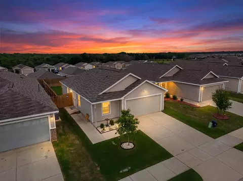 2233 Great Belt Blvd, Crandall, TX 75114
