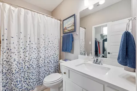 Bath - 2522 Eclipse Pl, Celina, TX 75009 photo 5 of 6