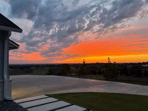 150 Pinnacle Peak Ln, Weatherford, TX 76087