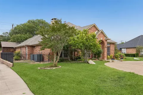 3402 Juniper Ct, Rowlett, TX 75088