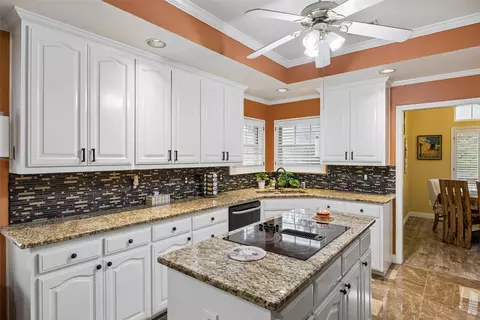 Kitchen - 3402 Juniper Ct, Rowlett, TX 75088 photo 2 of 3