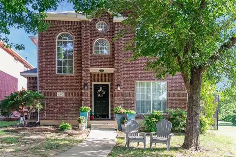 1377 Riley Dr, Carrollton, TX 75007