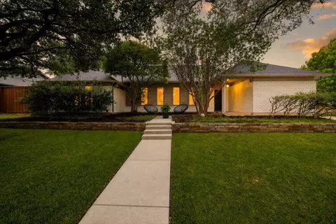 9535 Viewside Dr, Dallas, TX 75231