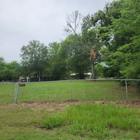106 Summit Ridge Dr, Gun Barrel City, TX 75156