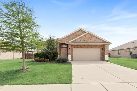 444 Windsail Ln, Azle, TX 76020