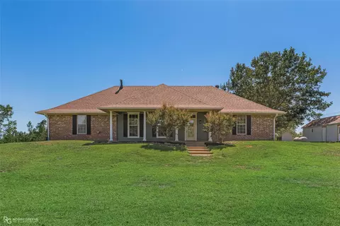10651 Murry Ln, Vivian, LA 71082