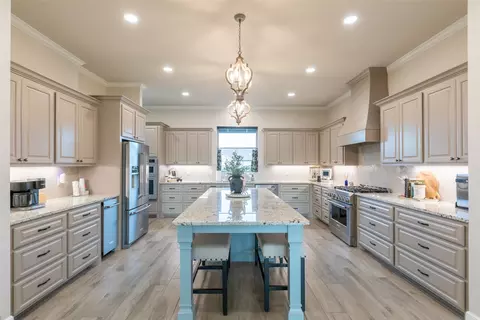 350 Lakeview, Baird, TX 79504
