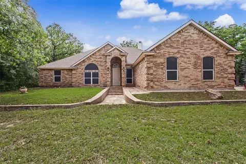 1984 Sunflower Rd, Paradise, TX 76073